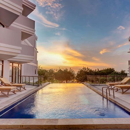 Wyndham Garden Kuta Beach Bali מראה חיצוני תמונה
