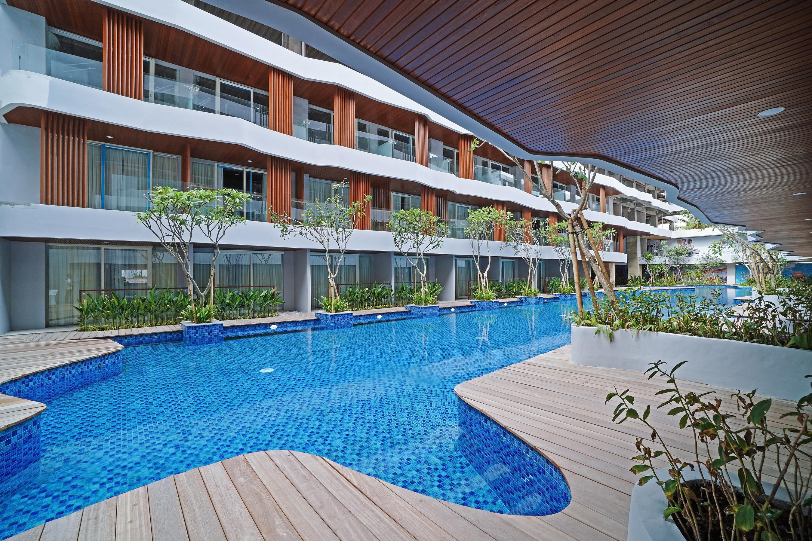 Wyndham Garden Kuta Beach Bali מראה חיצוני תמונה