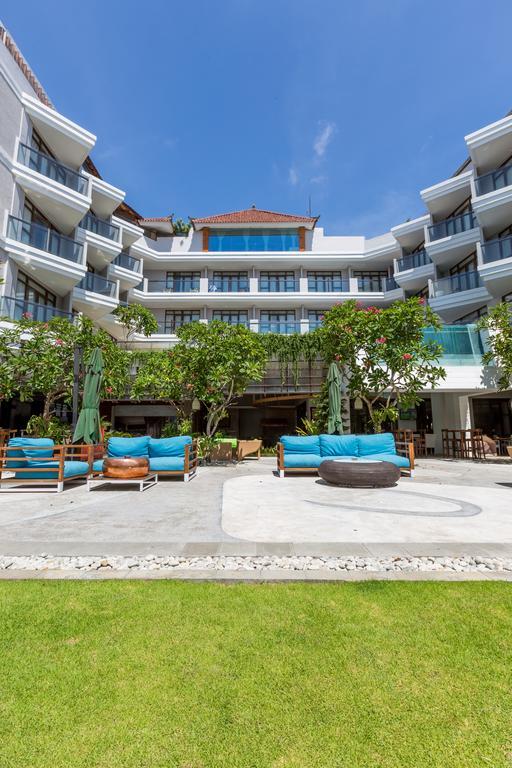 Wyndham Garden Kuta Beach Bali מראה חיצוני תמונה
