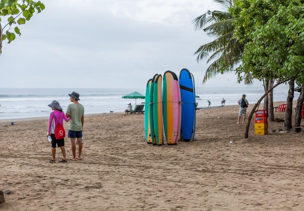 Wyndham Garden Kuta Beach Bali מראה חיצוני תמונה