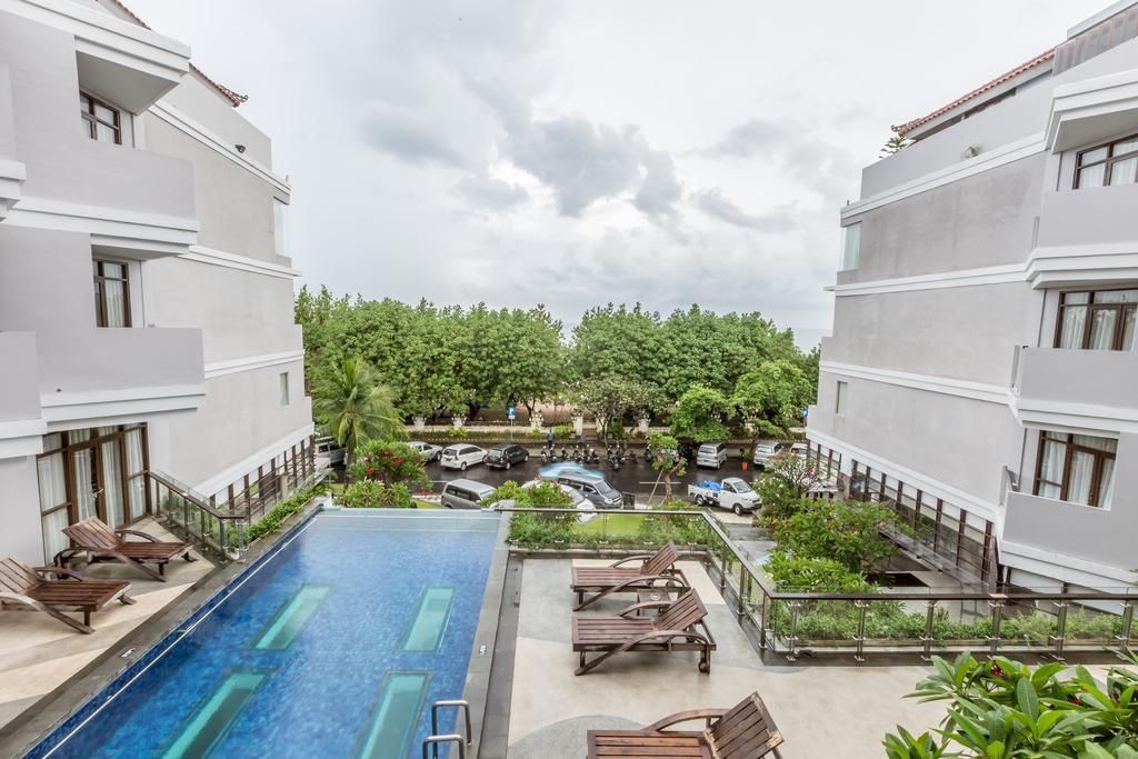 Wyndham Garden Kuta Beach Bali מראה חיצוני תמונה