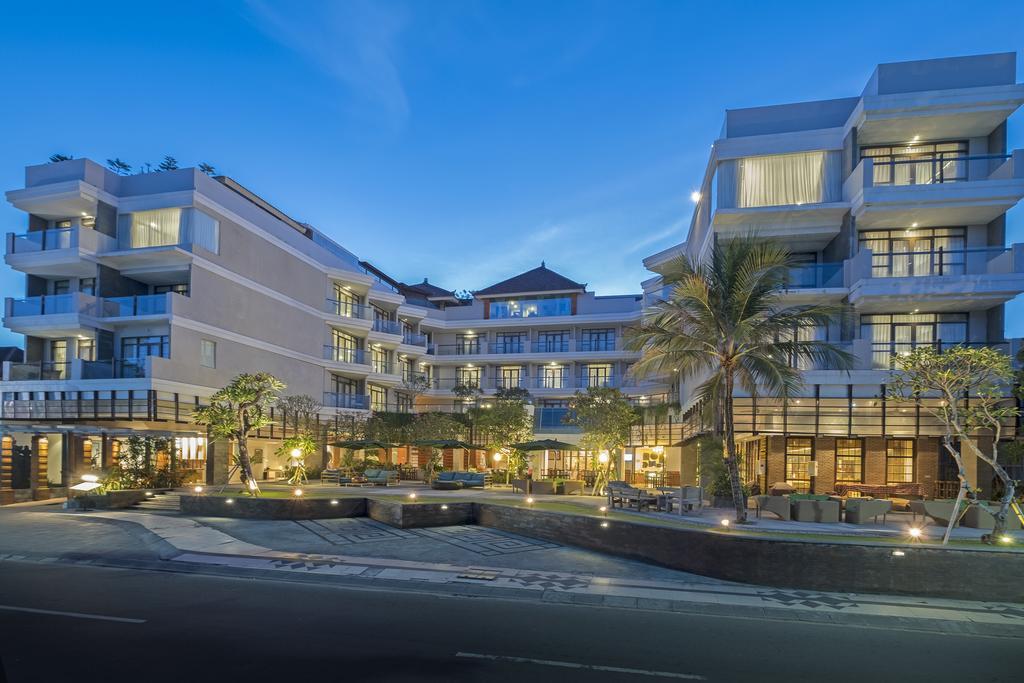 Wyndham Garden Kuta Beach Bali מראה חיצוני תמונה